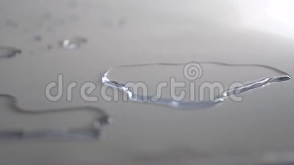 慢动作水滴视频的预览图