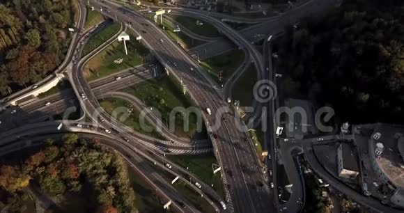 基辅城市景观的空中记录视频的预览图