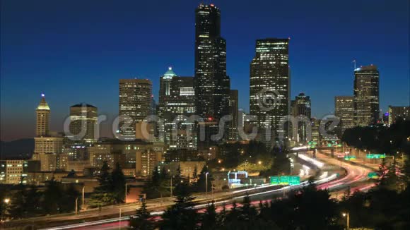 西雅图城市景观时间流逝之夜视频的预览图