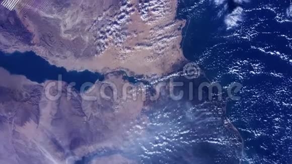 从太空看到的地球陆地和海洋视频的预览图
