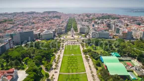里斯本葡萄牙空中时差市中心夏季无人机从上面视频的预览图