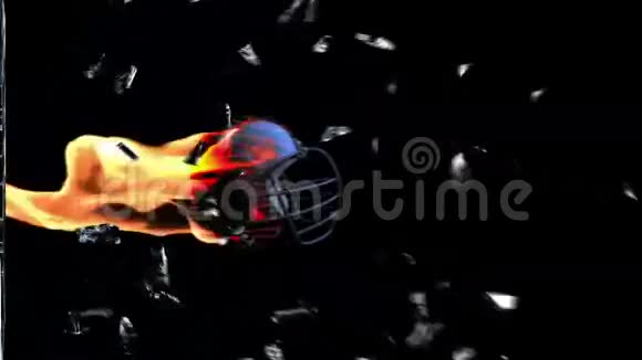 足球与阿尔法一起在碎火玻璃上的头盔视频的预览图