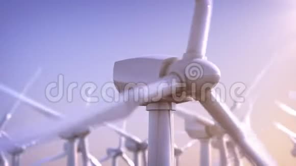 风力涡轮机的旋转直排的风车视频的预览图