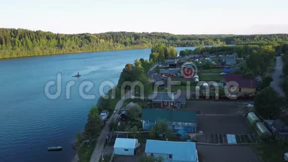 斯维尔河俄罗斯列宁格勒地区的一个城市式聚落视频的预览图