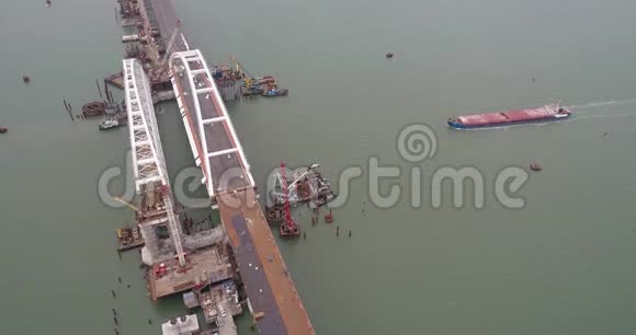 克里米亚大桥于2018年3月22日开工视频的预览图