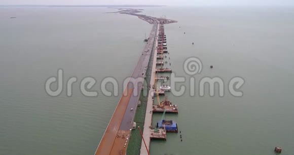 克里米亚大桥于2018年3月22日开工视频的预览图
