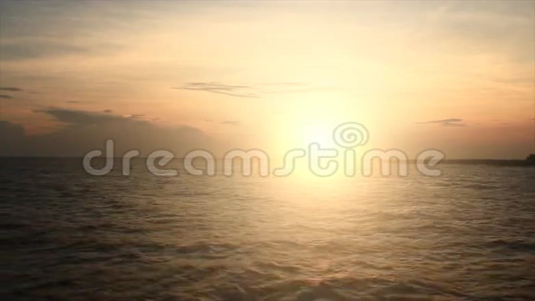 海上日落视频的预览图
