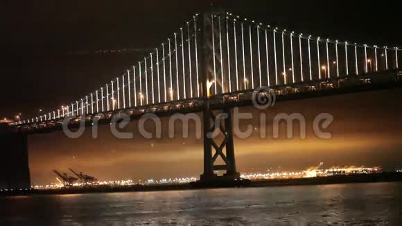 海湾大桥灯旧金山和奥克兰视频的预览图
