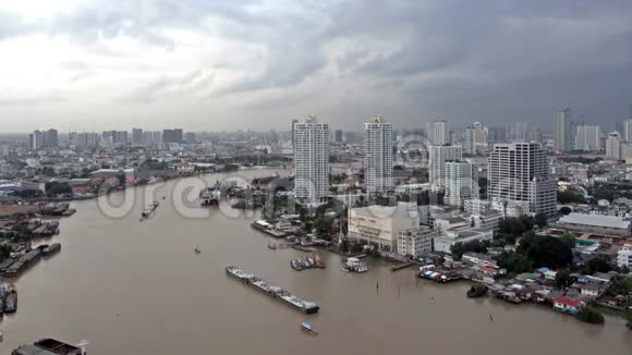 泰国曼谷市潮法拉河曲线视频的预览图