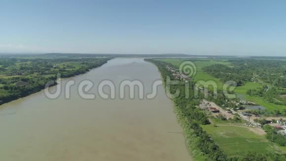 农田里的河流菲律宾吕宋视频的预览图