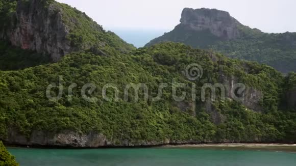 泰国昂松国家海洋公园的热带岛屿视频的预览图