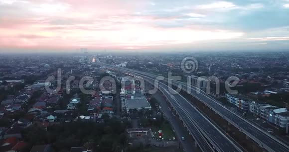 公路立交桥空中景观视频的预览图