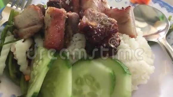 越南菜视频的预览图