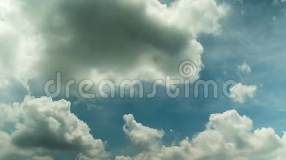 热带云时间流逝视频的预览图
