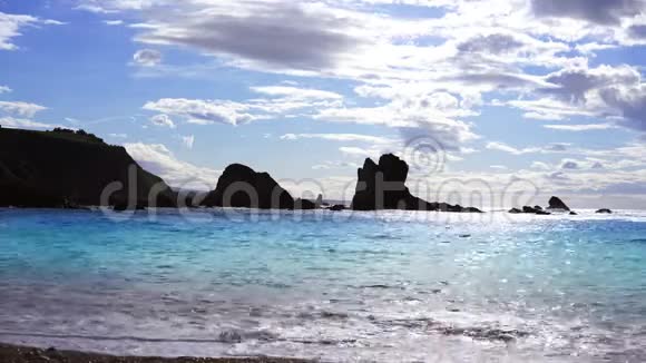 加勒比海白沙滩透明波视频的预览图
