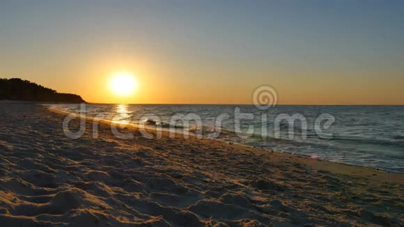 波罗的海日落视频的预览图