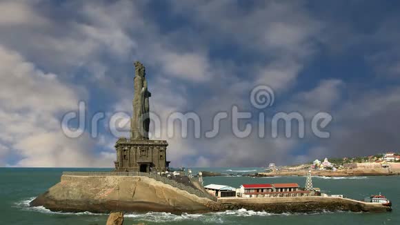 印度泰米尔纳德邦Kanyakumari的Thiruvalluvar雕像视频的预览图
