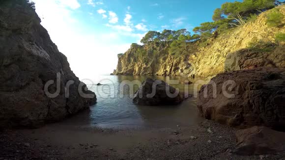 科斯塔布拉瓦的加泰罗尼亚西班牙海岸详细情况视频的预览图