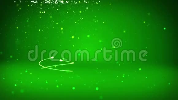 绿色圣诞树从发光发亮的粒子在左边广角拍摄圣诞节背景下的冬季主题视频的预览图