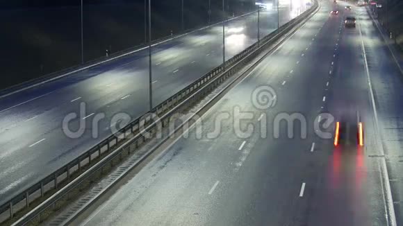 立陶宛维尔纽斯夜间交通中断时间长视频的预览图