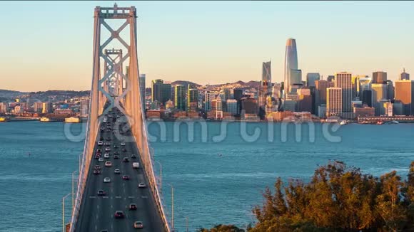旧金山天际线和海湾大桥视频的预览图