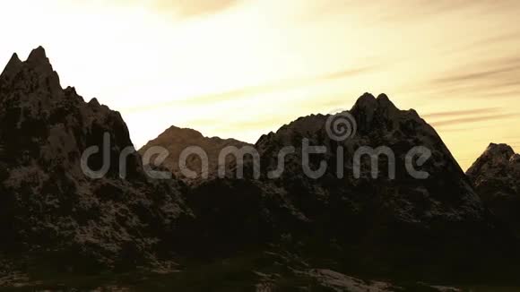 全山景观日落时山坡上长满了草石的山谷视频的预览图