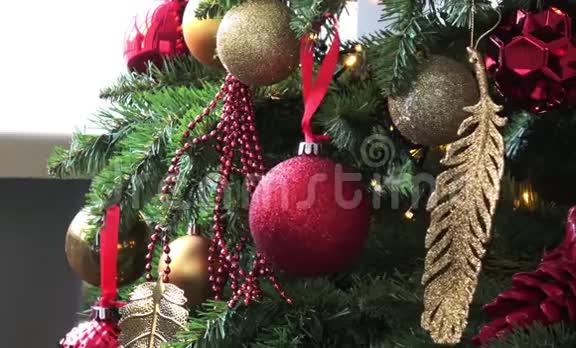 圣诞节和新年树装饰视频的预览图