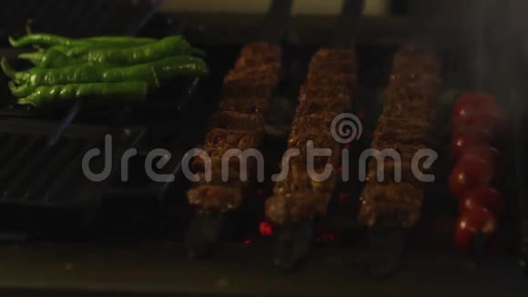 烤肉串视频的预览图