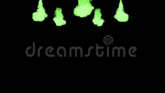荧光亮绿色颜料在水中扩散多滴墨汁这是3D渲染镜头的慢动作墨水视频的预览图