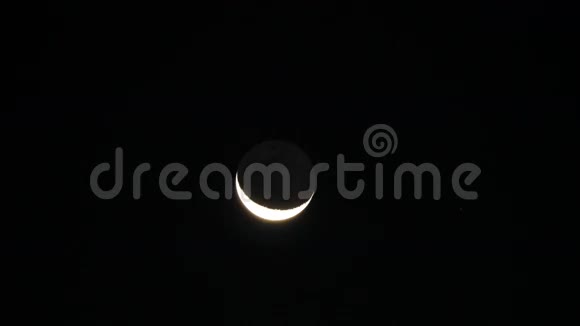 一轮新月的地球光视频的预览图