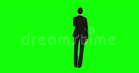 绿色屏幕上的女商人视频的预览图