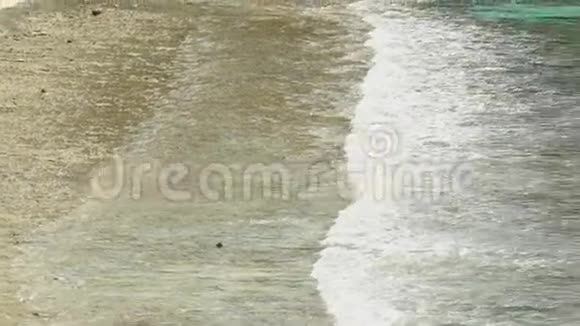 西米兰海滩冲浪视频的预览图