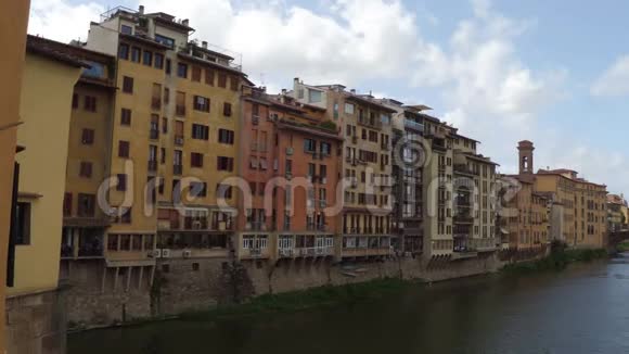 佛罗伦萨市美丽的阿诺河托斯卡纳视频的预览图