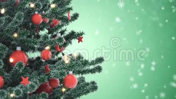用球星星和灯泡装饰的圣诞树视频的预览图