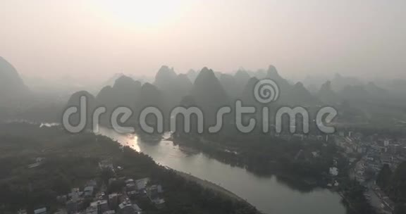 美丽的桂林自然景观视频的预览图