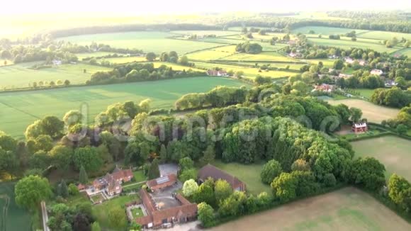 热气球英国白金汉郡视频的预览图