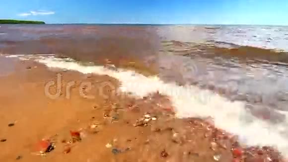 苏必利尔湖海滩视频的预览图