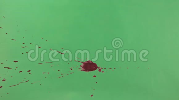 红墨水溅过绿屏背景视频的预览图