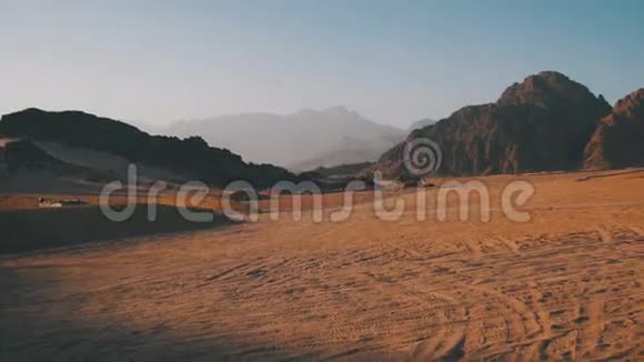埃及沙漠沙丘全景视频的预览图