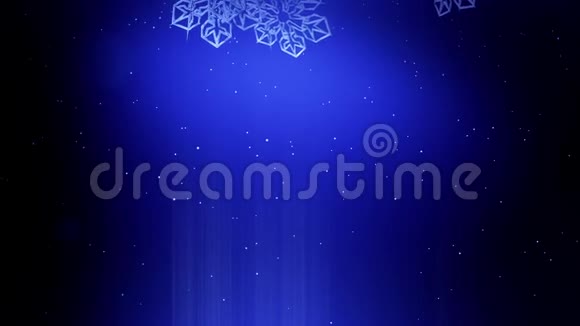 美丽的三维雪花漂浮在空气中的蓝色背景用作圣诞新年贺卡或冬季动画视频的预览图