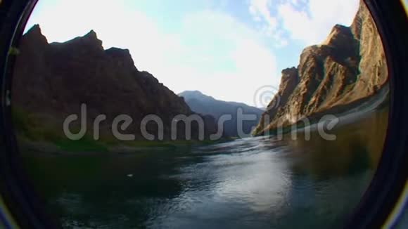 爱达荷蛇河地狱峡谷爱达荷河视频的预览图