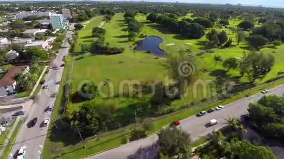 空中视频高尔夫球场视频的预览图