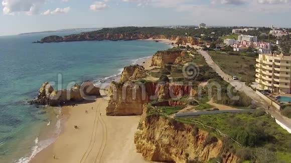从葡萄牙阿尔加维的普拉亚达罗沙起飞视频的预览图