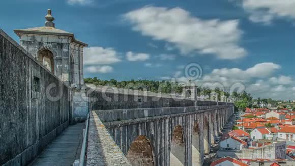 建于18世纪的葡萄牙里斯本的历史渡槽视频的预览图