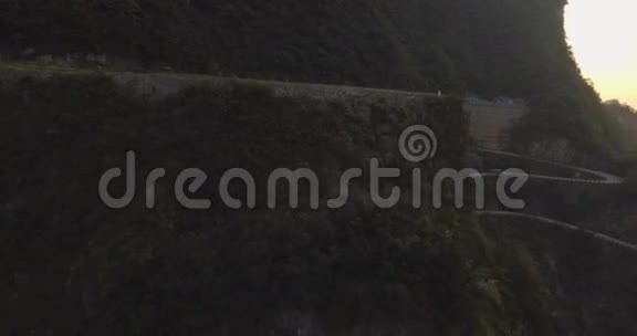 天门山国家公园视频的预览图