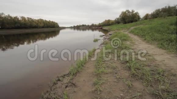 河流景观视频的预览图