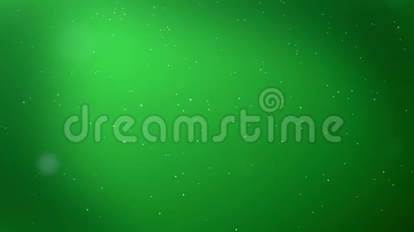 美丽的3d雪花在绿色背景下的夜晚在空中飞舞用作圣诞新年贺卡或冬季动画视频的预览图