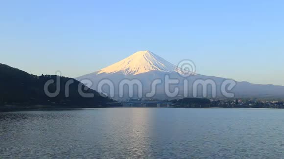 日本川川子湖富士山视频的预览图