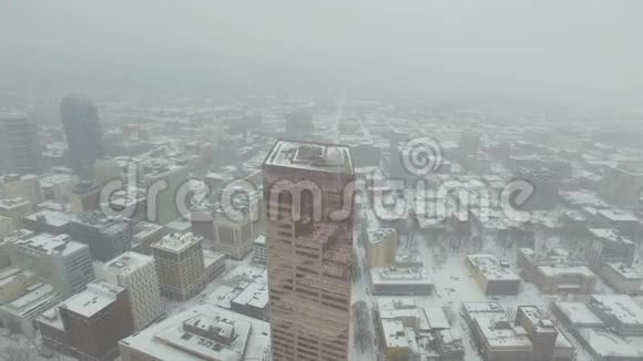 俄勒冈州波特兰暴风雪视频的预览图