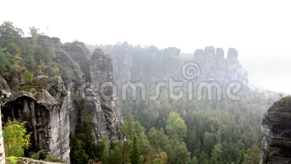 德国萨克森瑞士国家公园的巴斯蒂岩组视频的预览图